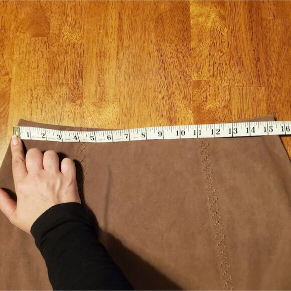 Talbots Vintage 90s Tan A-Line Vegan Suede Embroidered Boho Skirt 10P - Picture 4 of 6